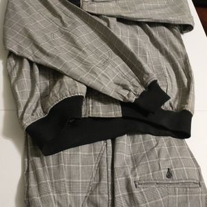 Brand New Men's Two Piece Pleated Set